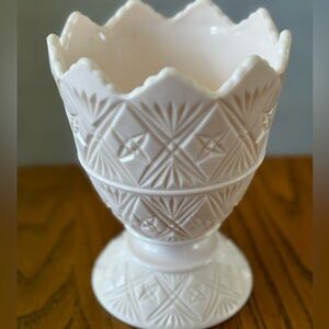 Vintage shell pink milk glass